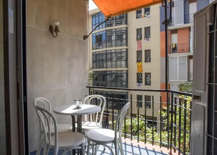 Ramblas Spacious & Design 4br Flat With Balcony 15m Ramblas Appartamento